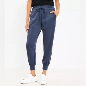 Lou & Grey Luvstretch Joggers, Size Small
